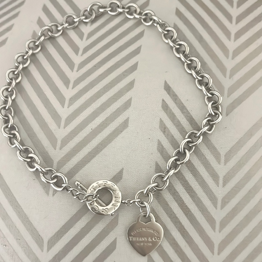 Return to Tiffany & Co. 16 inch necklace